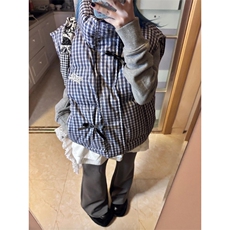 蓝色