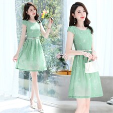 2023年夏季时尚气质优雅提花绣花连衣裙，女装连衣裙，鑫鑫美