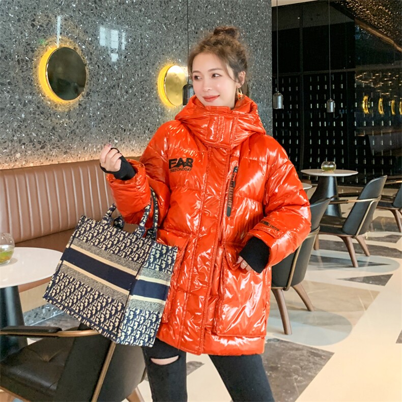 时尚羽绒服女新款韩系亮面短款小个子百搭免洗白鸭绒加厚外套,女装羽绒服,帛香坊