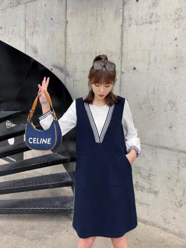 秋款连衣裙，女装连衣裙，莫妮菲