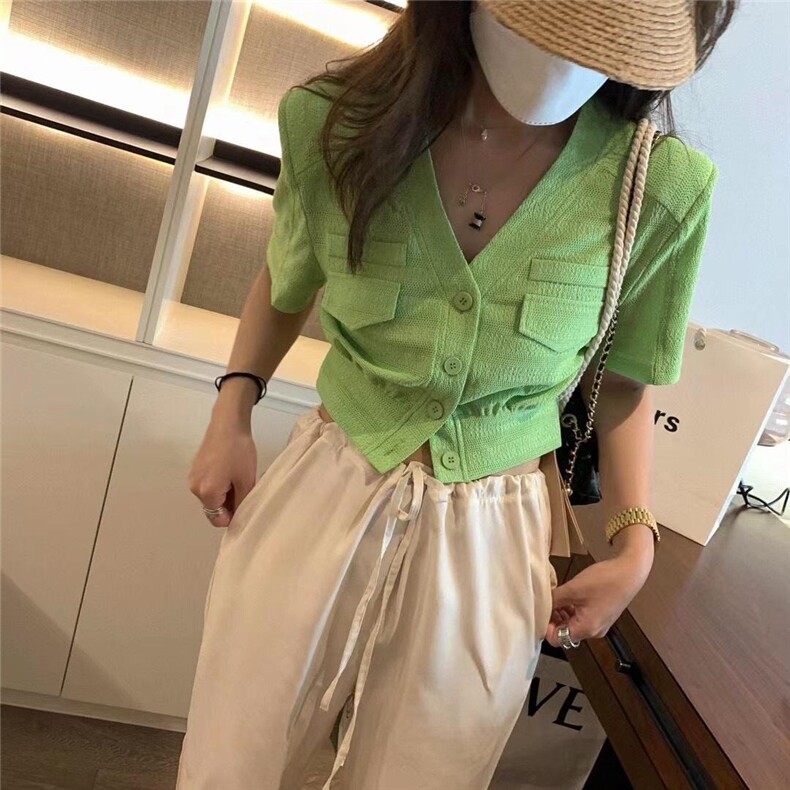 后腰露腰短上衣白绿两色现货，其它，XTZ style