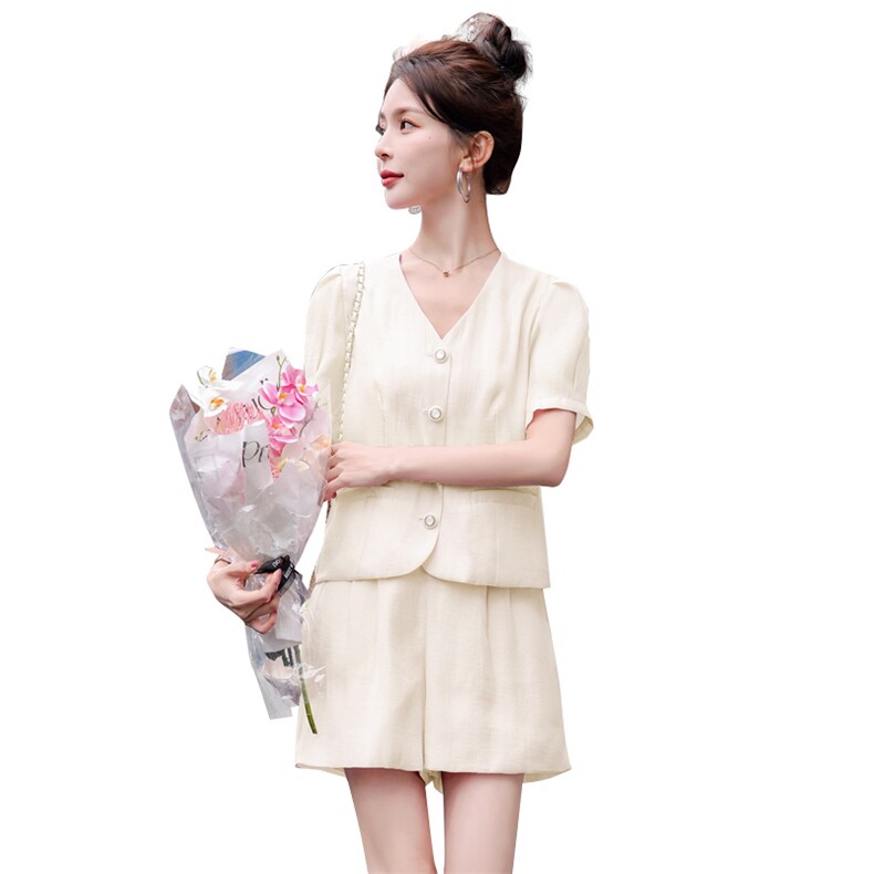 2023夏装新款欧货时尚天丝外套短裤两件件套装女,女装套装/套裙,瑶迪依秀