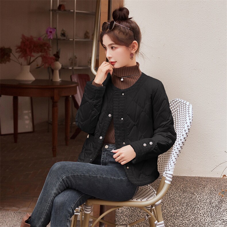 现货-小香风轻薄羽绒服短款女2024冬季新款时尚气质圆领白鸭绒,女装羽绒服,霓裳依族