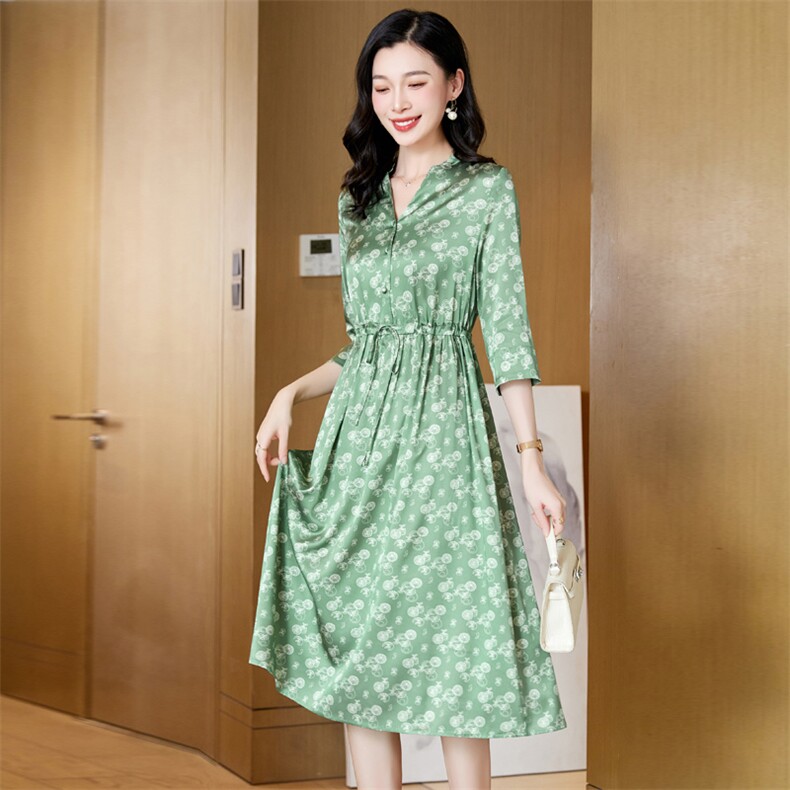【纯jing】显瘦收腰洋气碎花长袖连衣裙2024冬季商场撤柜折扣女装,女装连衣裙,阿舍尔精品