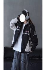 抖音视频截图只展示大货印花立领机车潮牌棉服77950特P85，男装棉衣，星座226-2