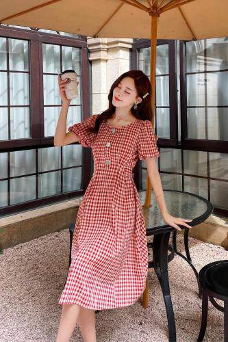 夏季新款复古小清新红色法式连衣裙，女装连衣裙，水锦红