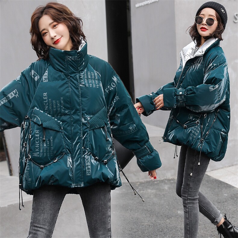 2022冬季新款时尚立领短款保暖舒适气质字母印花羽绒服90%，女装羽绒服，时尚俏佳人