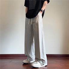 灰色