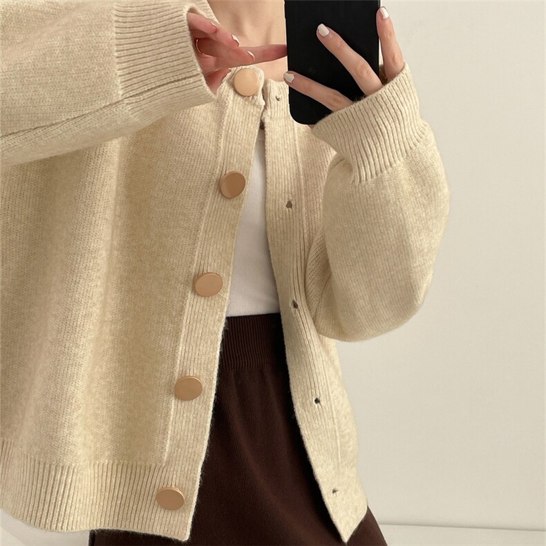 设计感单排扣纯色针织毛衣外套开衫慵懒宽松圆领2025秋冬上衣图片