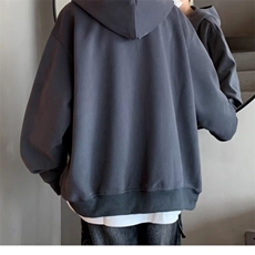 深灰色