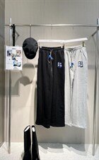 直筒裤～黑色、花灰色，其它，LOVELS