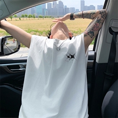 白色