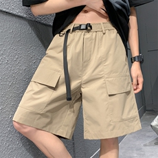 卡其色