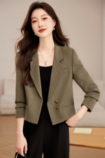 小西装外套女短款2025新款春秋高级感小个子气质韩版休闲西服上衣，女装短外套，恋慕依尚