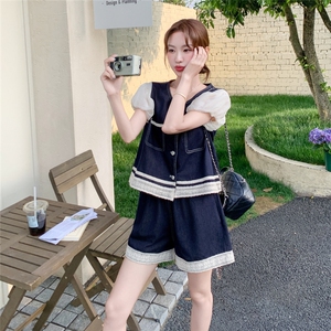 2025夏季新款时尚百搭蕾丝拼接牛仔上衣高腰显瘦短裤两件套套装女图片