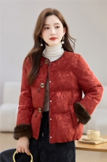 现货2025年冬季新款中式白鸭绒羽绒服女复古风提花毛领袖外套上衣，女装羽绒服，璐依舞