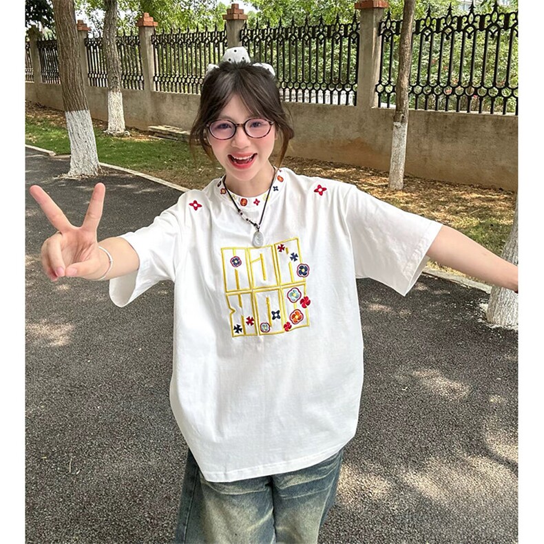 万针全刺绣工艺抖音得物高品质260克重磅纯棉双纱美式高街短袖T恤图片