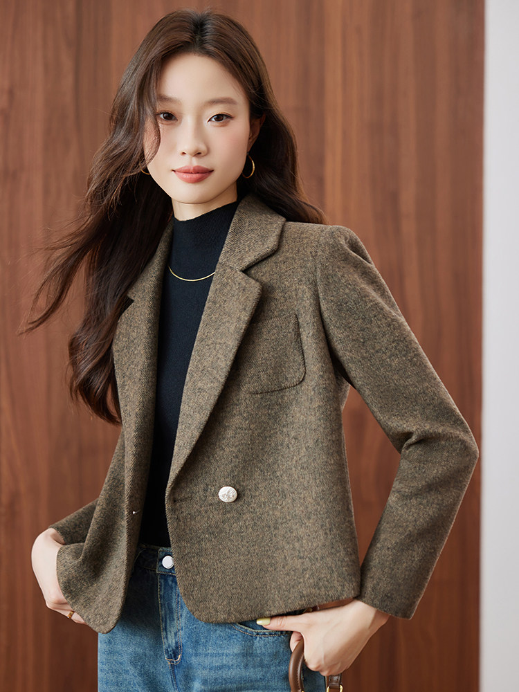 2025秋装新款气质小个子羊毛西装小外套上衣女,女装短外套,苗苗
