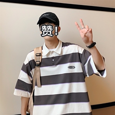 灰色