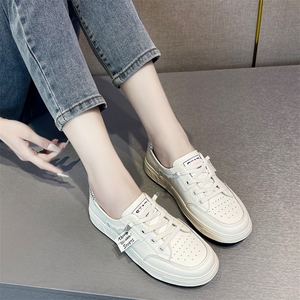 真皮小白鞋女2023新款浅口一脚蹬女式休闲单鞋网红学生韩版女鞋子图片