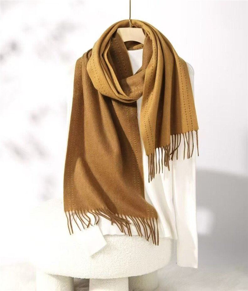 2025年秋季时尚百搭通勤简约休闲羊绒围巾，围巾，清联羊绒