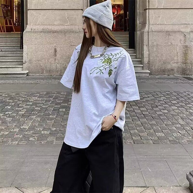 美式花卉刺绣短袖T恤男女潮牌夏季宽松情侣上衣图片