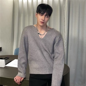 Z108-P46 法式大v领针织衫高级感宽松长袖卫衣男模穿搭艺术生图片