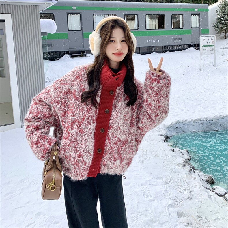 红色独特超好看提花羽绒服女2025冬季小个子减龄保暖90白鸭绒外套,女装羽绒服,2C176