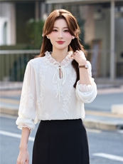 BAO现货2026春季新款时尚气质优雅立体织花减龄显瘦长袖百搭衬衣，女装衬衫，卡杰菲