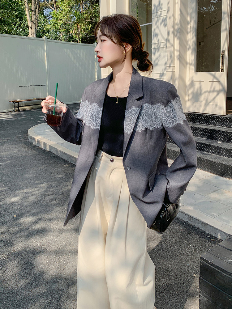 灰色休闲西装套装裙女小个子蕾丝拼接2025春季新款韩系减龄百褶裙,女装西装,秋水欣儿