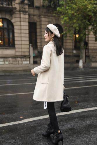 冬季韩版大衣，女装，春语雨桐