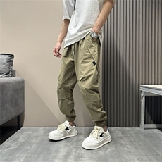 绿色