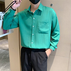 浅绿色