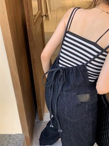 牛仔背带裤图片