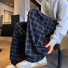 藏青色