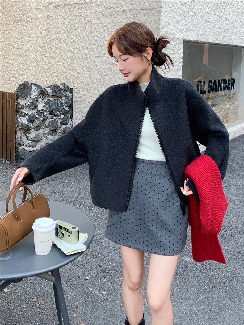 现货新款配背包羊绒秋冬小个子短款学院风减龄毛呢外套女装,女装毛呢外套,韩然一族