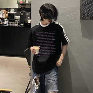 抖音得物高品质二开240克宽松纯棉美式潮牌三条杠织带短袖T恤图片