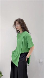 汪尚春·shangchun?w
侧长短设计洋气上衣
特色斜门图片