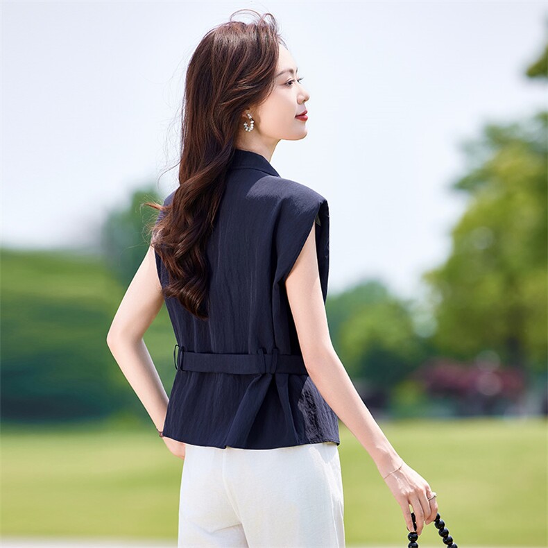 今年流行时尚女2025夏季新款衬衫领单上衣，女装衬衫，靓衣阁