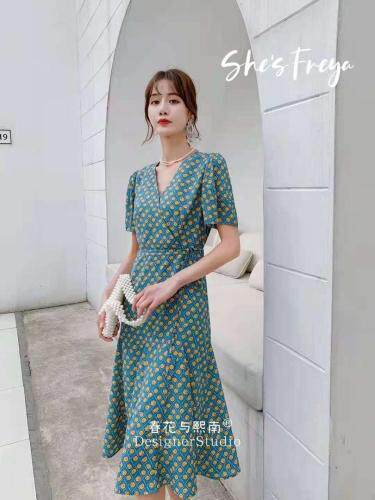 春花与熙南 CHYXN117418