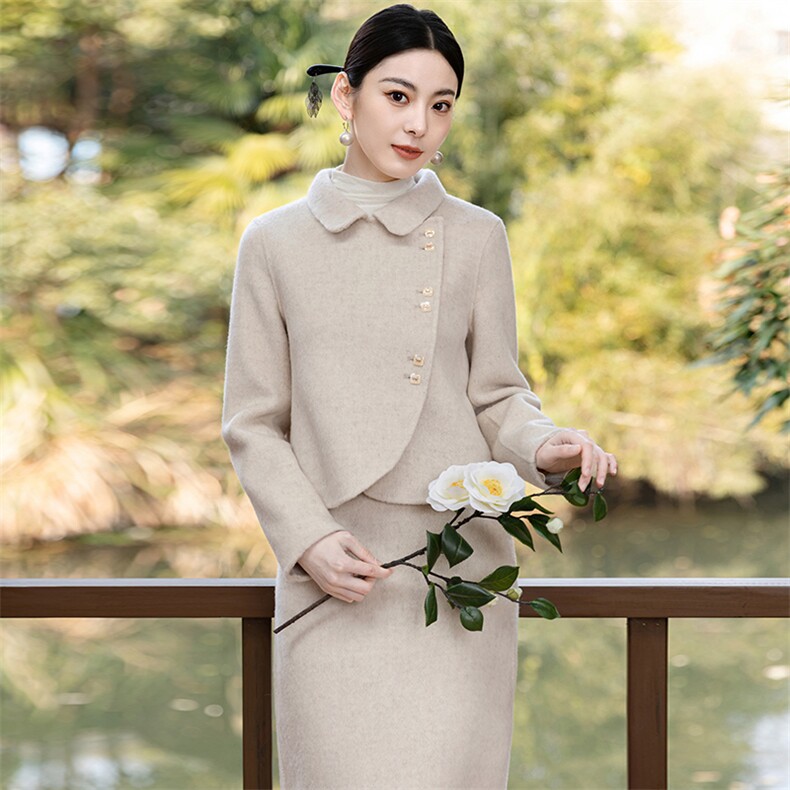 小香风套装女秋冬新款高级感气质名媛毛呢外套半身裙两件套,女装套装/套裙,芷墨服饰