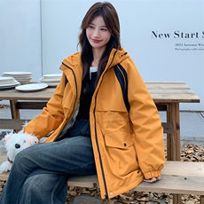 韩版时尚桔色加厚羽绒服冲锋衣女2025冬季新款显瘦保暖白鸭绒外套，女装羽绒服，纯色衣恋