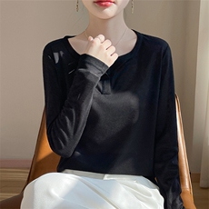 2025新款简约百搭纯色女士开口V领莱赛尔长袖，女装蕾丝衫/雪纺衫，羊特美羊绒