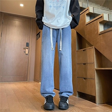 深蓝色