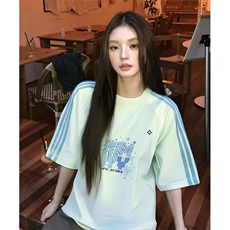 抖音得物品质二开240克宽松纯棉美式潮牌印花三条杠中性风短袖T恤，男装T恤，电商A486