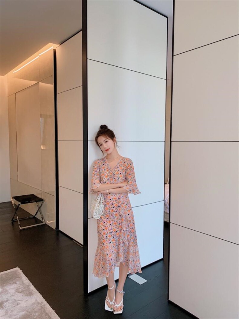 夏季新款连衣裙，女装连衣裙，早颜