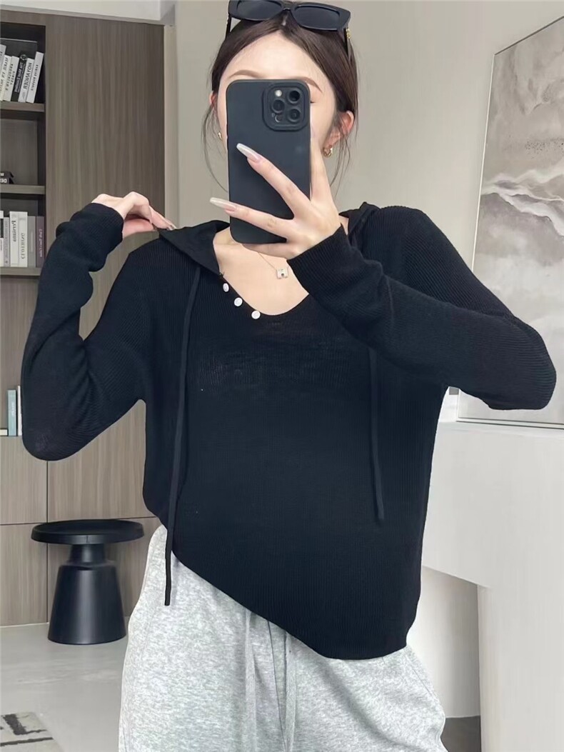 时尚显瘦羊毛小V领连帽衫百搭高级感针织毛衣,女装羊毛衫,圣旺供货