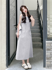 简约休闲显瘦背心连衣裙女2025年夏季新款韩系收腰无袖百搭长裙子图片