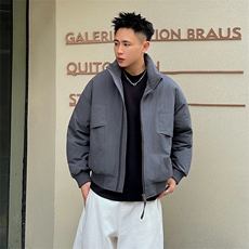 灰色