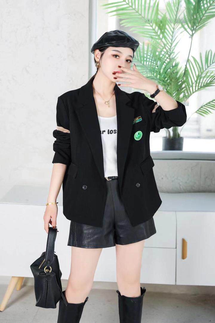 外套，其它，衣菲特